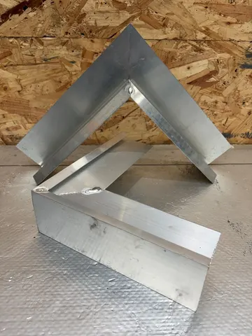 Product photo — Aluminium Corner 64x60mm External